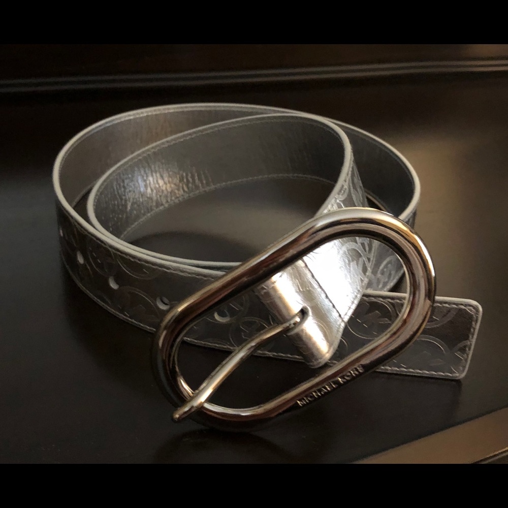 Authentic Michael Kors belt!